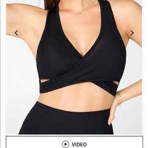 Fabletics-Faye Medium impact sports bra.
